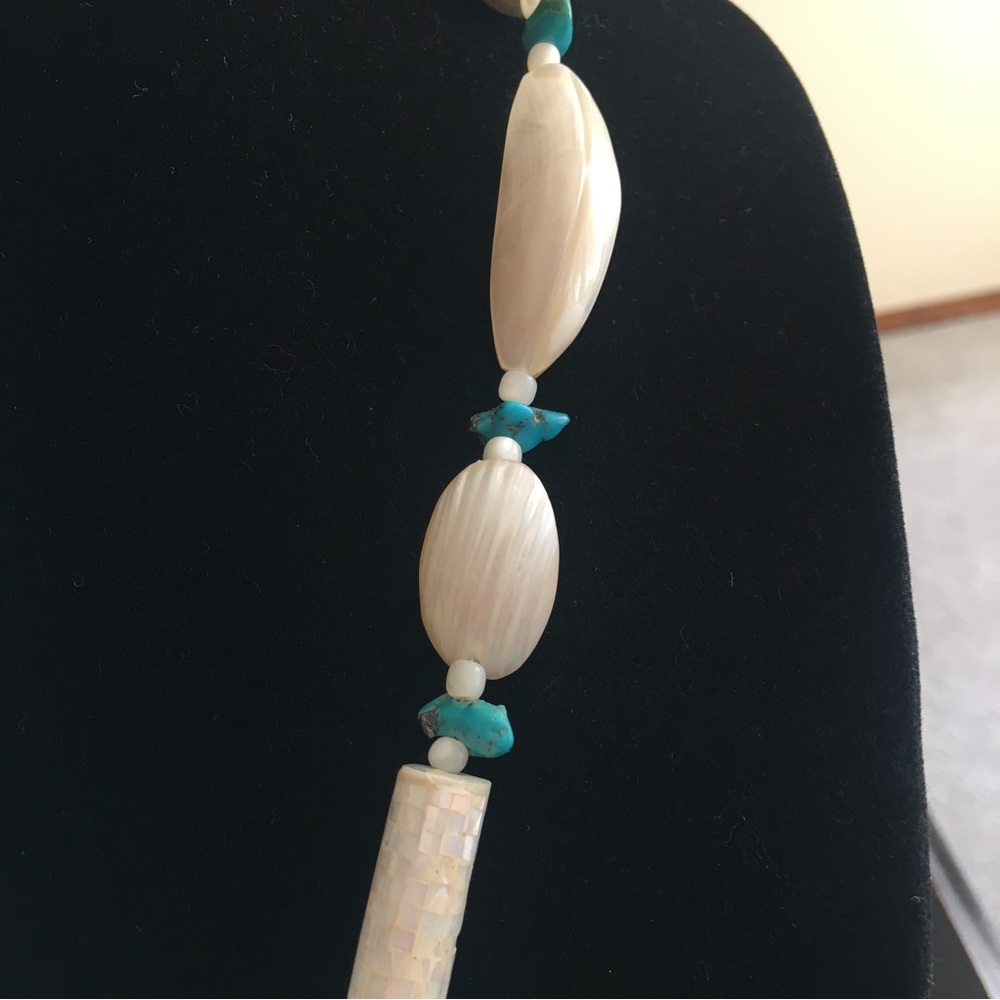 Shell & Turquoise Necklace - Picture 3 of 16